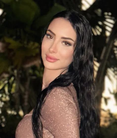 gise_castillo.1 OnlyFans Leaks 2025