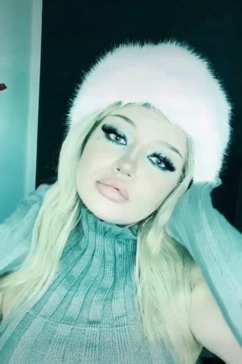 naughtypeeech OnlyFans Leaks 2025