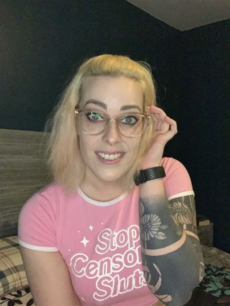 aurora_rouge OnlyFans Leaks 2025