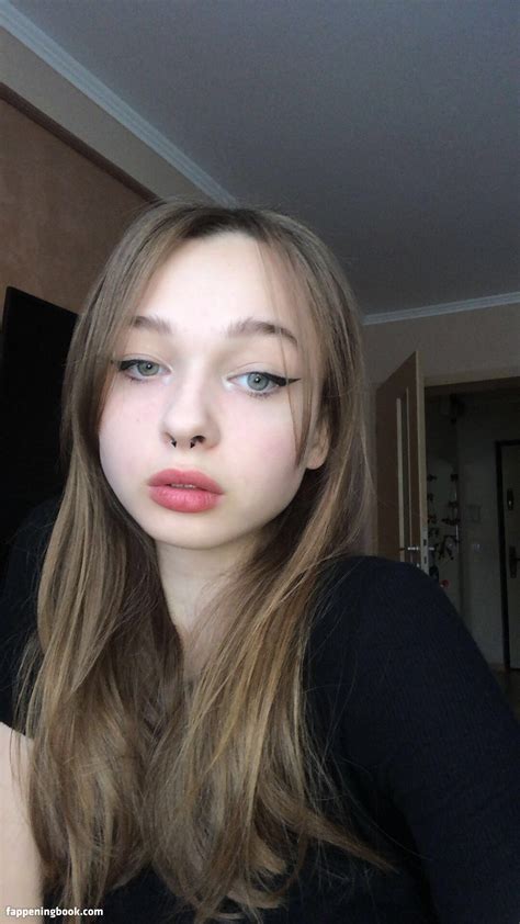 silver_ana OnlyFans Leaks 2025