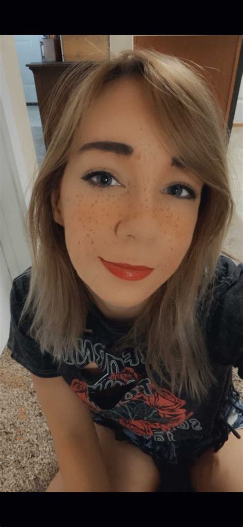 yesameliafree OnlyFans Leaks 2025