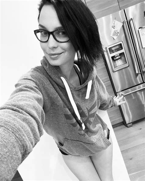 katieburps OnlyFans Leaks 2025
