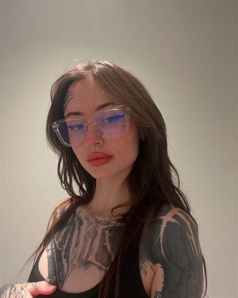 freemissysnows OnlyFans Leaks 2025