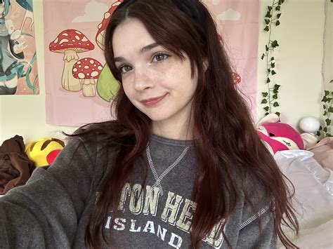 iris_sweetsin OnlyFans Leaks 2025