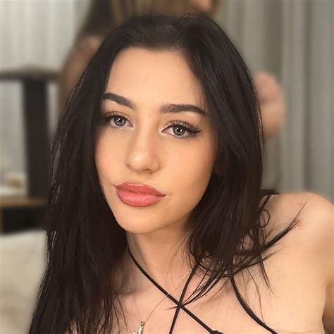 elletaylxr OnlyFans Leaks 2025