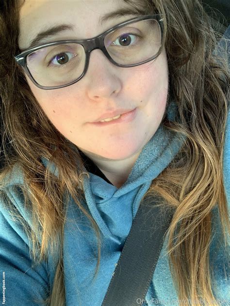chubby.bunnyfree OnlyFans Leaks 2025