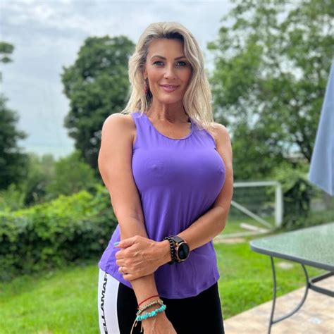 arie_berry OnlyFans Leaks 2025