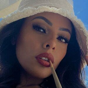 highimqueen OnlyFans Leaks 2025