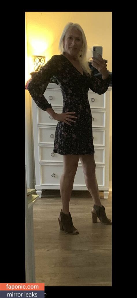 mamasuzie OnlyFans Leaks 2025
